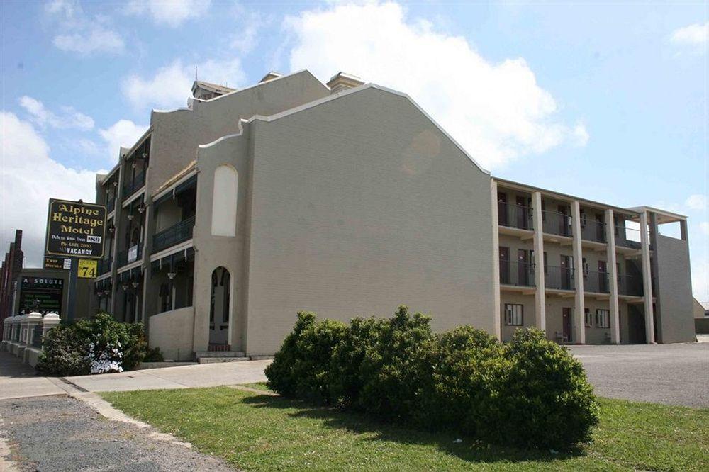 Alpine Heritage Motel Goulburn Exterior foto