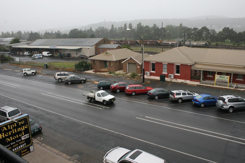 Alpine Heritage Motel Goulburn Exterior foto