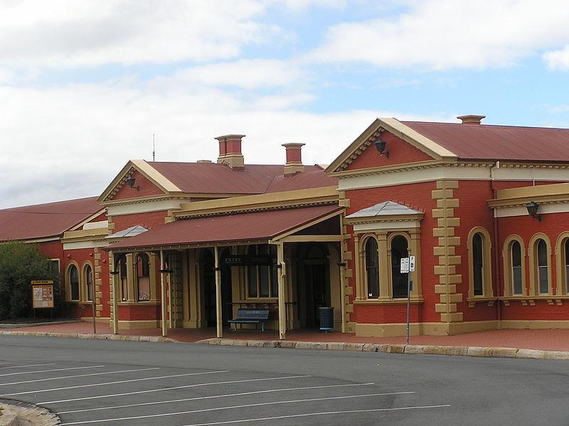 Alpine Heritage Motel Goulburn Exterior foto