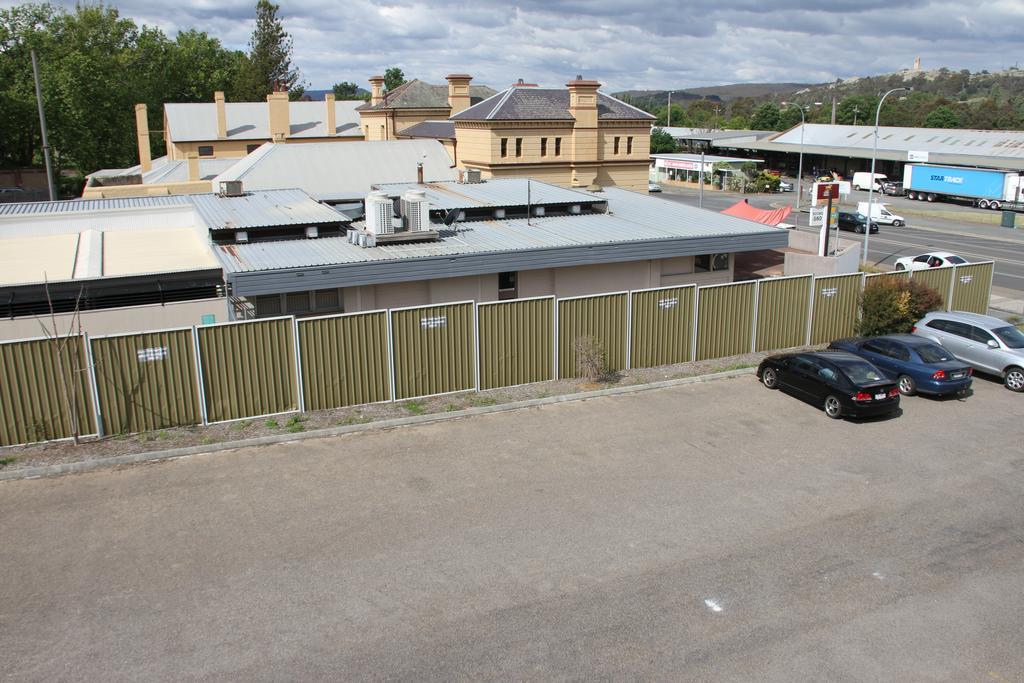 Alpine Heritage Motel Goulburn Exterior foto