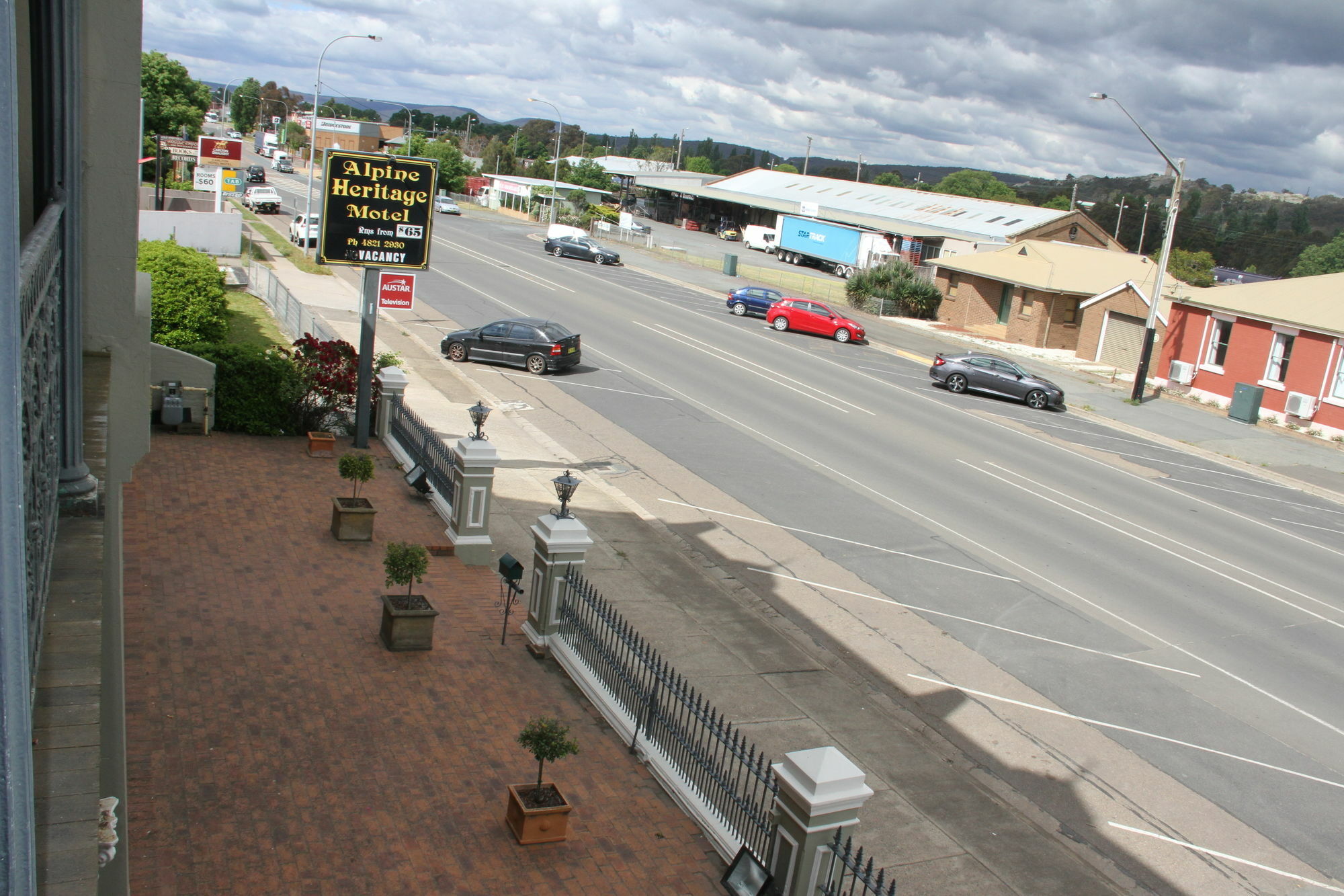 Alpine Heritage Motel Goulburn Exterior foto